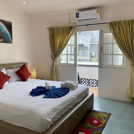 Inn Dulgence Patong Εξωτερικό φωτογραφία